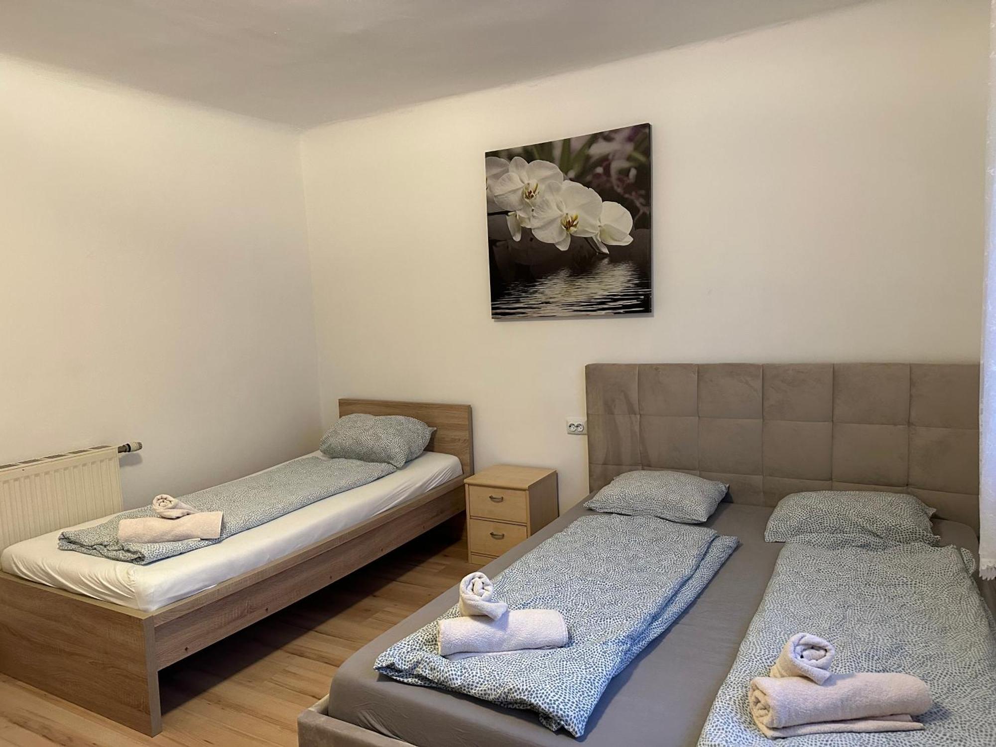 Cheap Outlet Center Apartment With Pool Парндорф Экстерьер фото