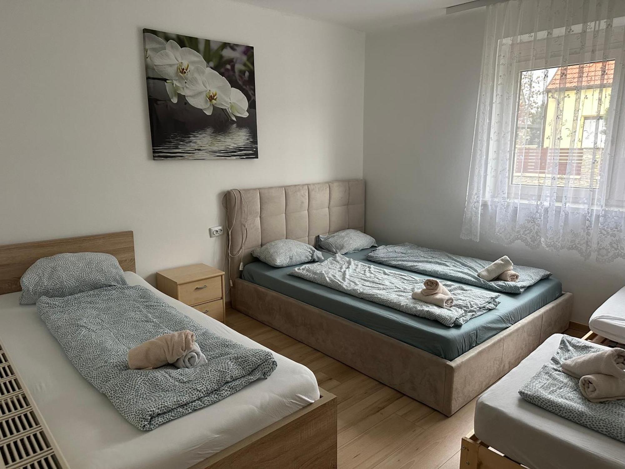 Cheap Outlet Center Apartment With Pool Парндорф Экстерьер фото
